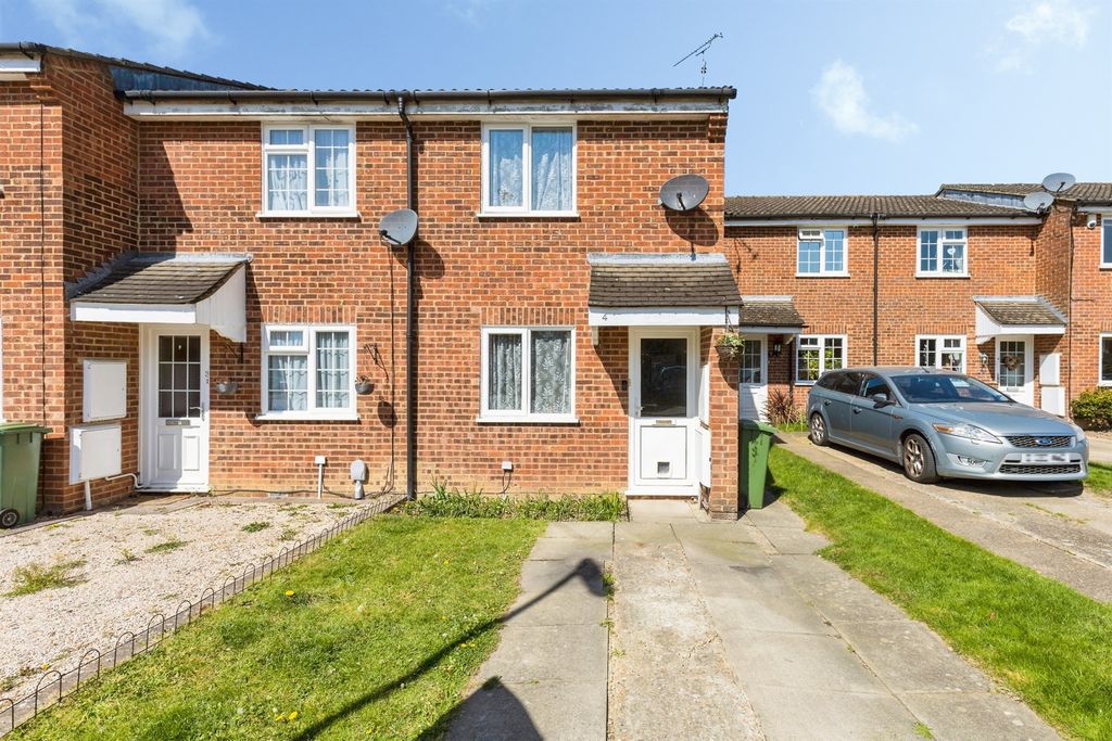 Property photo 1 of 11