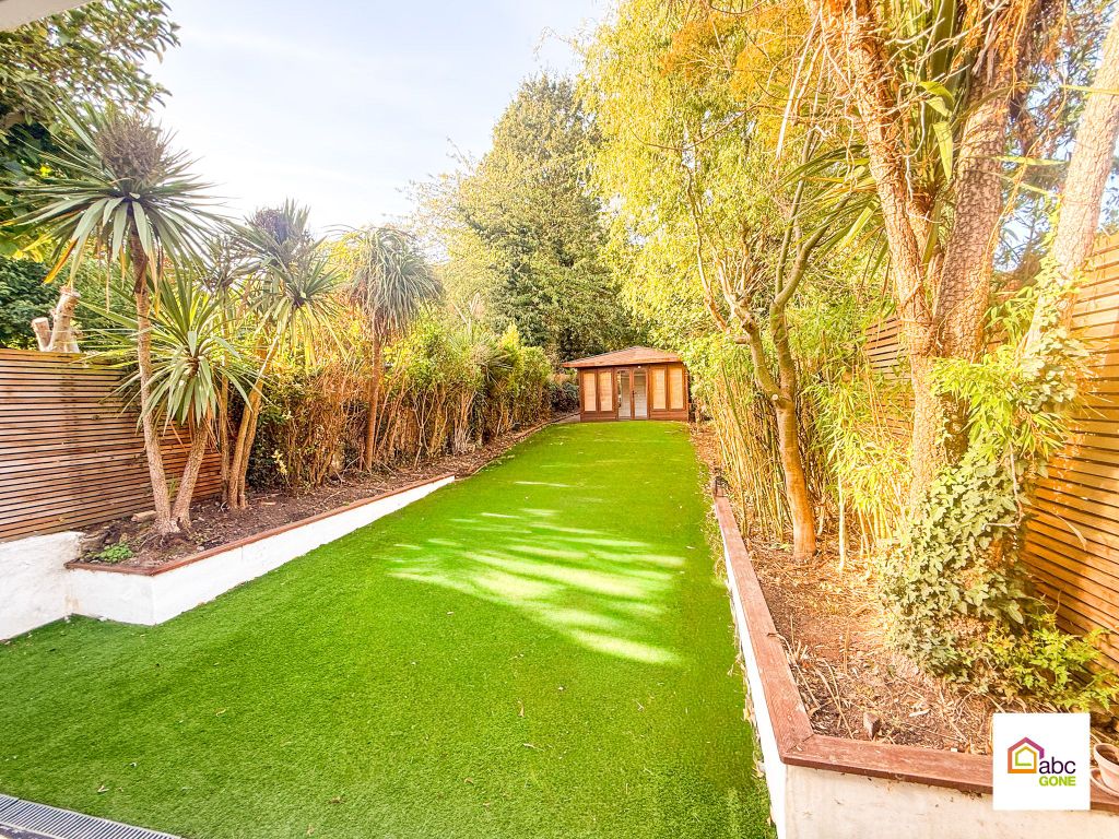 Property photo 3 of 38