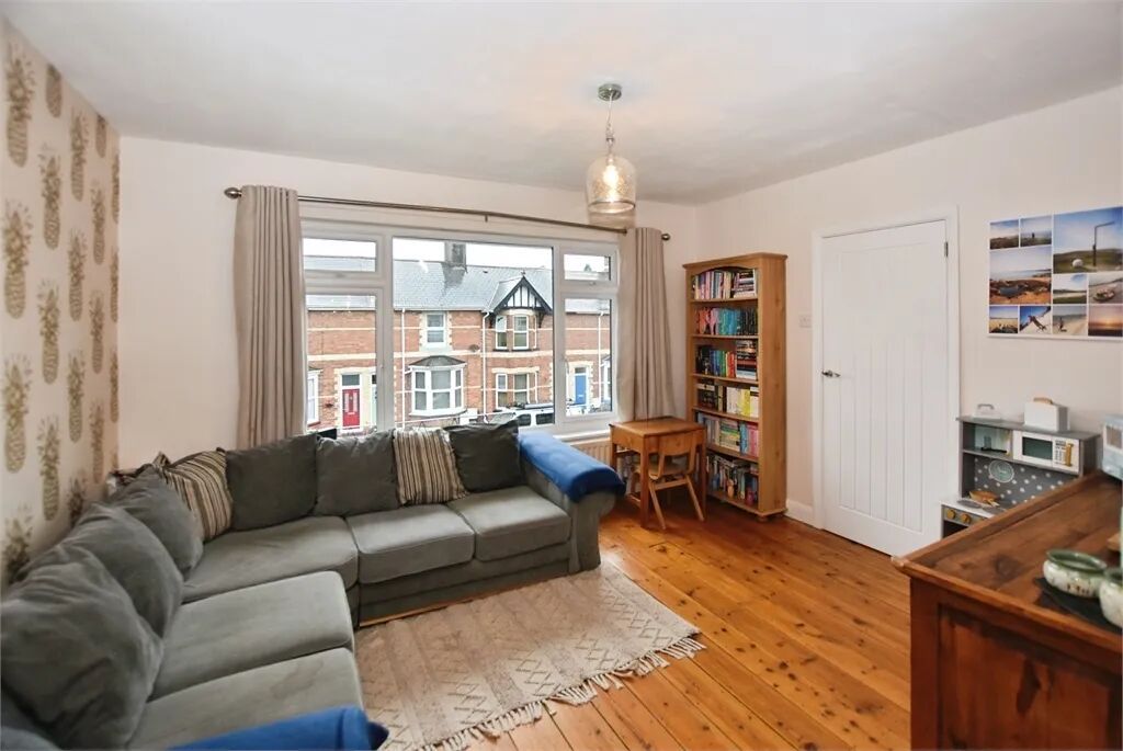 Property photo 2 of 21 Picture 2