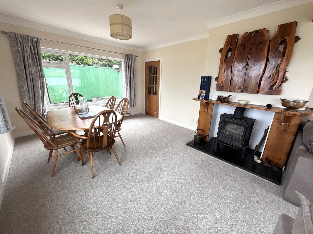 Property photo 3 of 21 Picture No. 09