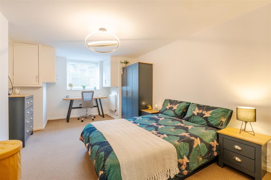 Property photo 1 of 5 _Ajh3134-Hdr.Jpg