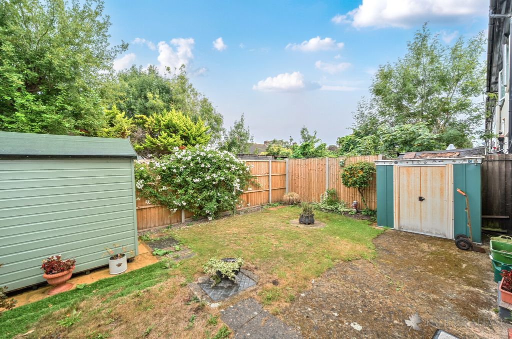 Property photo 2 of 15 Fa15Ad2B-900B-4Edb-A260-1A1F3819368c