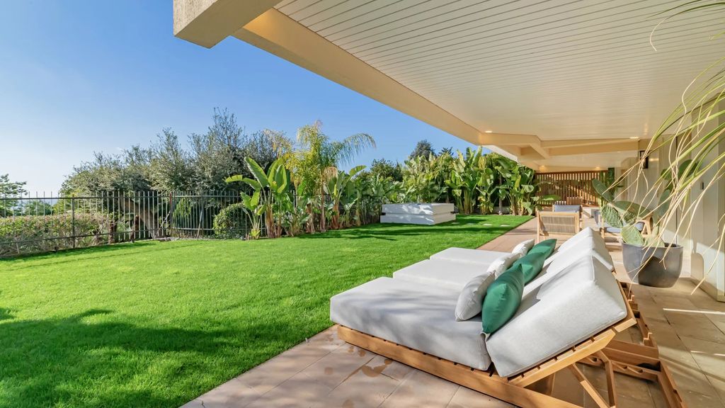 Property photo 3 of 22