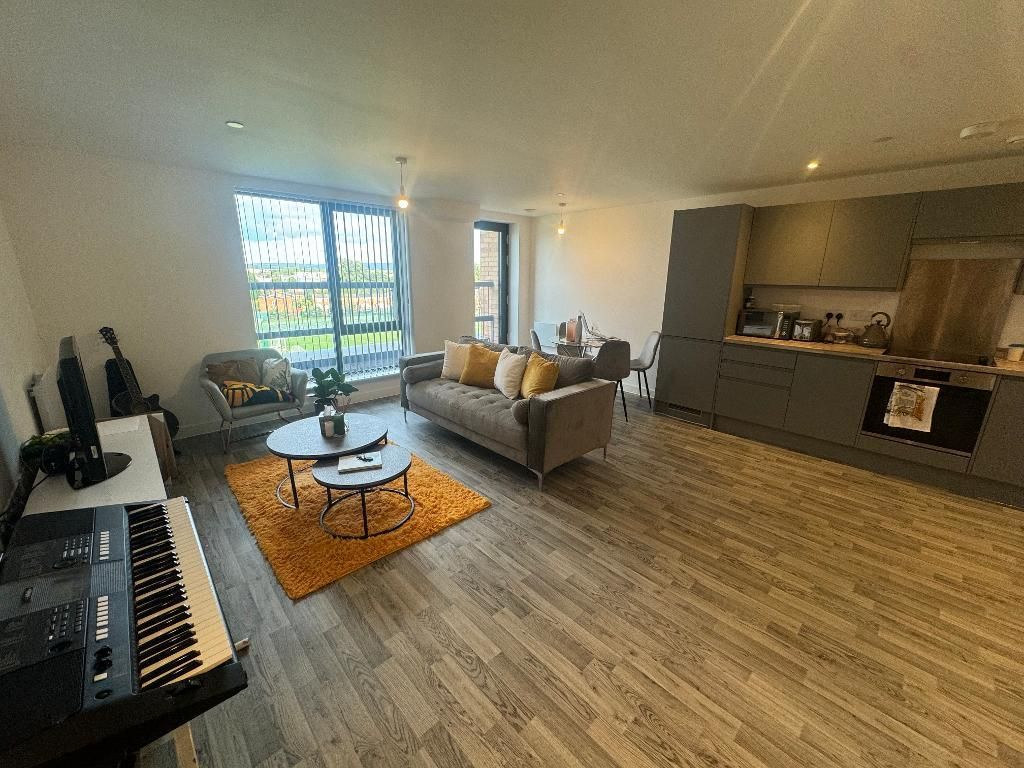 Property photo 1 of 3