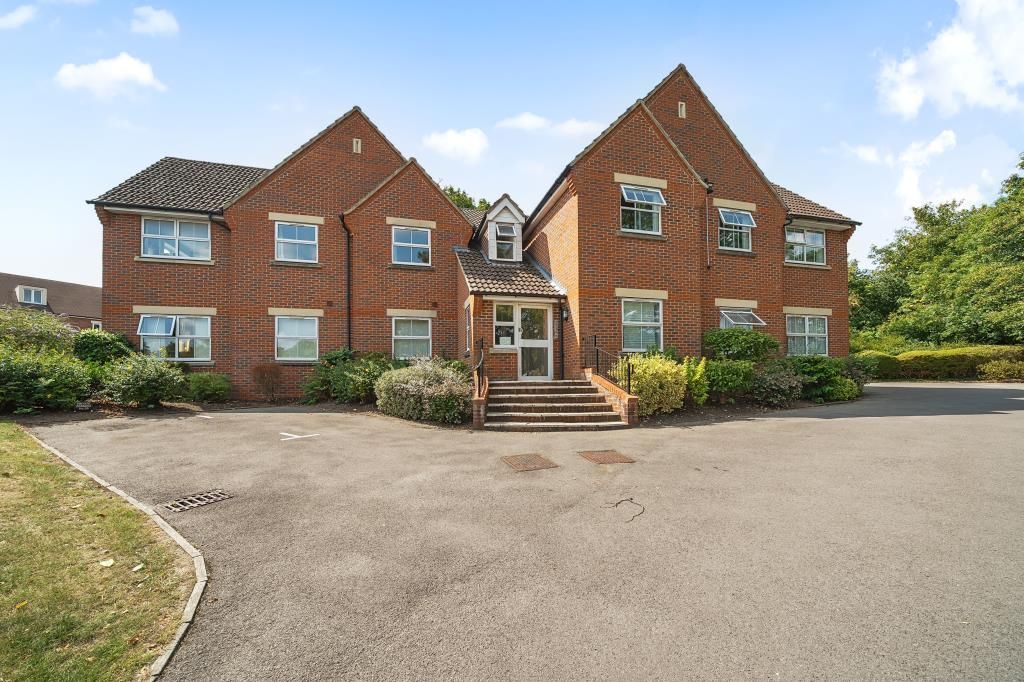 Property photo 1 of 21 External View