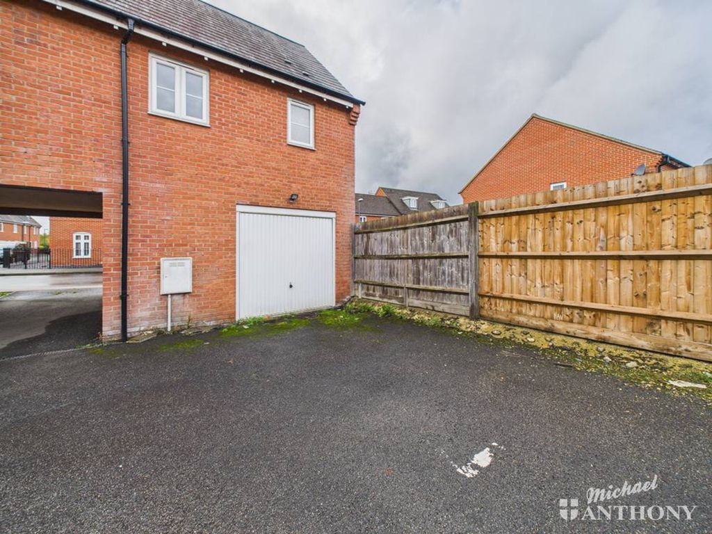 Property photo 3 of 8 Cam03218G0-Pr0803-Still008-Thumbnail-H750-70