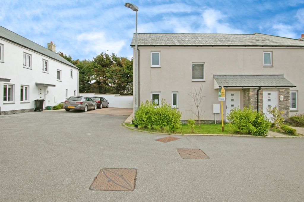 Property photo 1 of 17 Photography