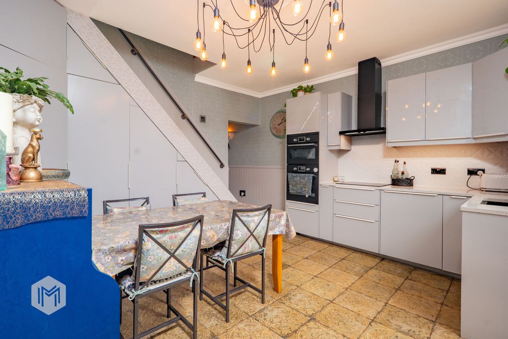 Property photo 1 of 18 Picture No. 83