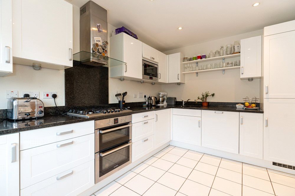 Property photo 3 of 13 Kitchen
