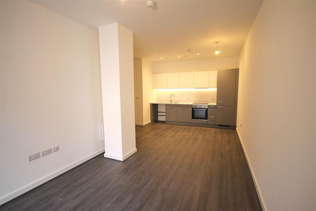 Property photo 3 of 8 Living Dining