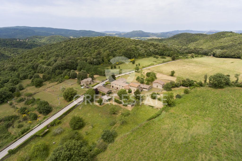 Property photo 2 of 61