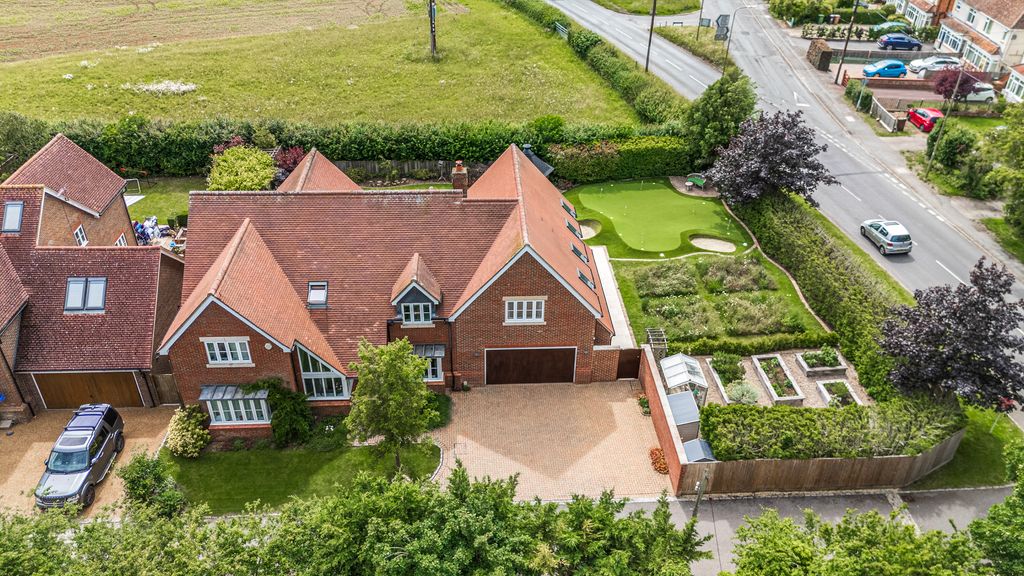 Property photo 1 of 33