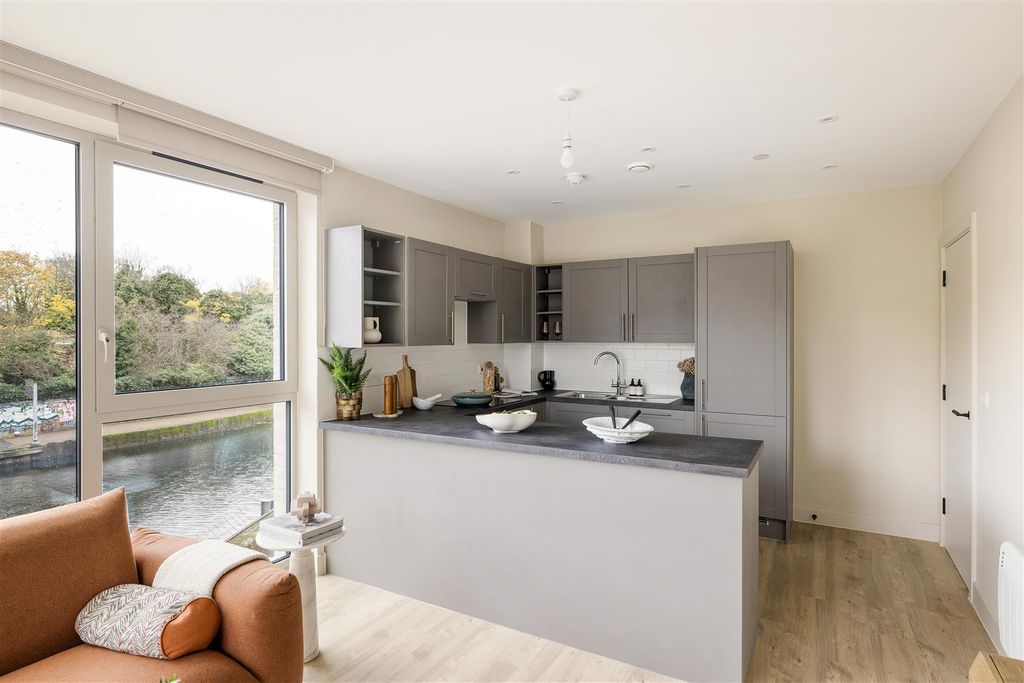 Property photo 3 of 18 Bf1A0357.Jpg