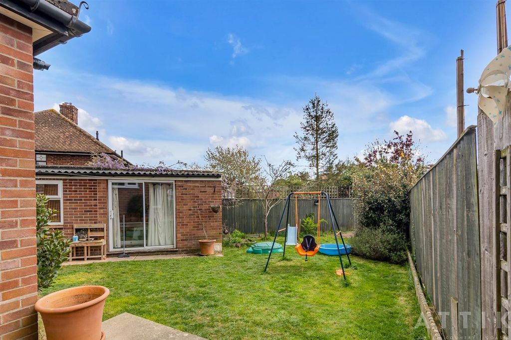Additional image 26 of 3 bed semi-detached house for saleQueens Drive, Halesworth IP19