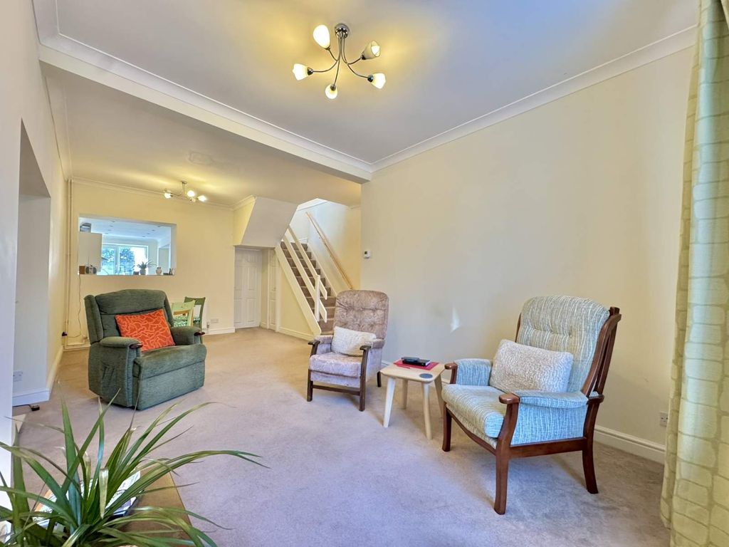Property photo 2 of 19 Not Specified