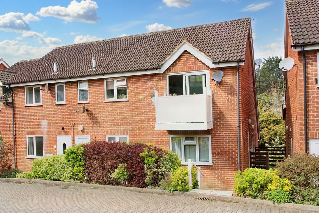 Property photo 1 of 7
