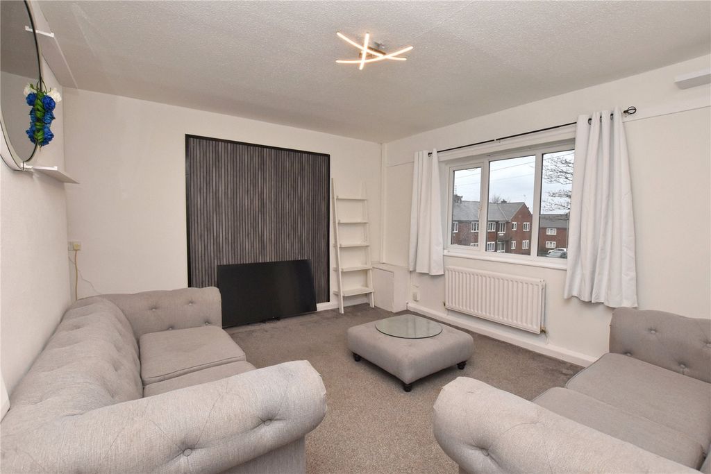 Property photo 2 of 16 Picture No. 09