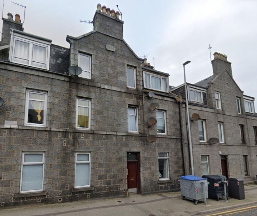 Property photo 1 of 7