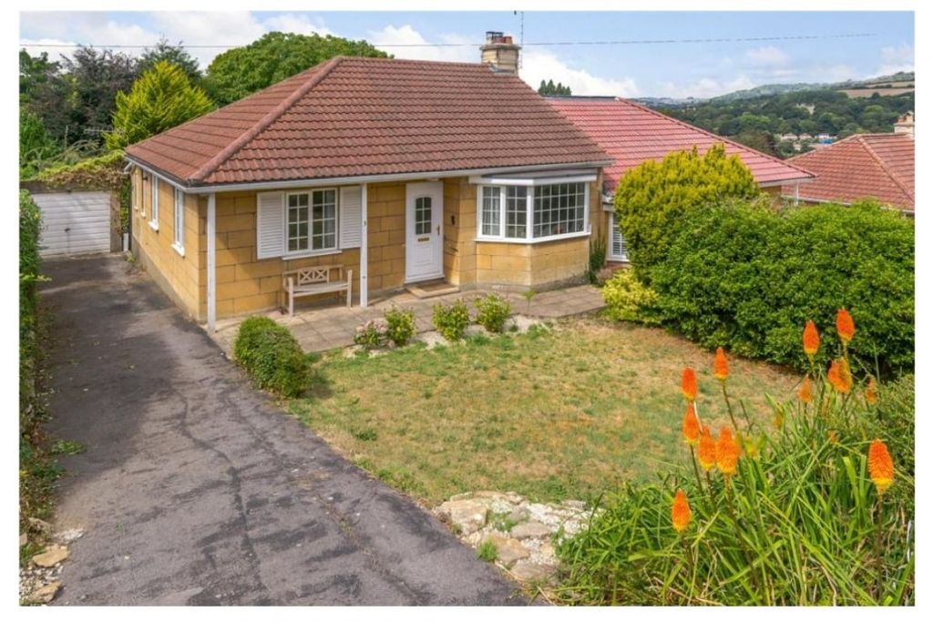 Property photo 1 of 10
