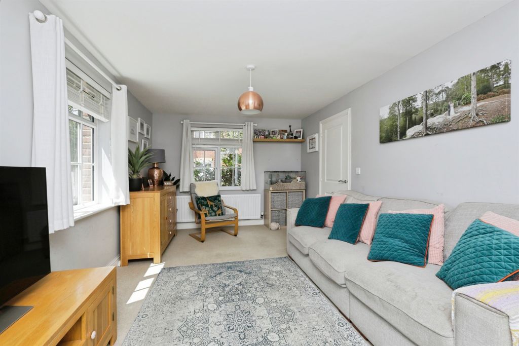 Property photo 3 of 17