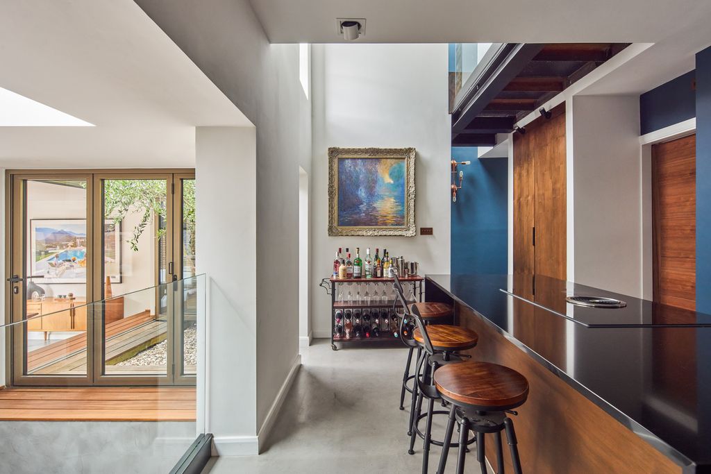 Property photo 3 of 37 290929 - Juliet-Murphy-Photography-Avondale-Rise-19.Jpg