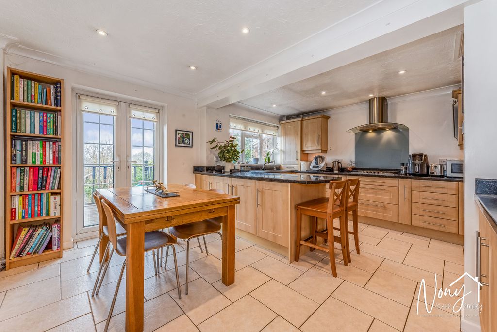 Property photo 2 of 32 Photo 26-01-2026, 04 52 36 - Copy