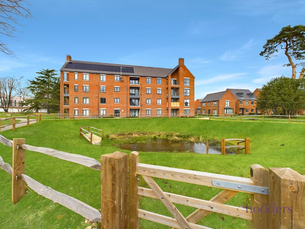 Property photo 1 of 23 Picture No. 34