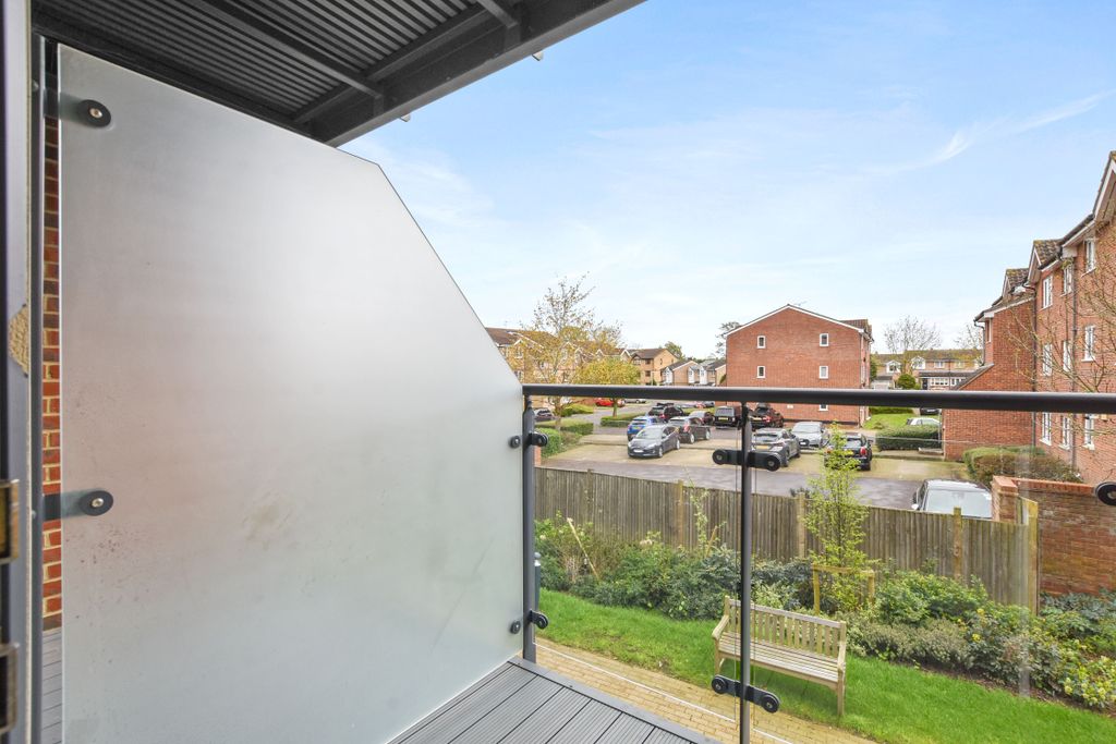 Property photo 3 of 11