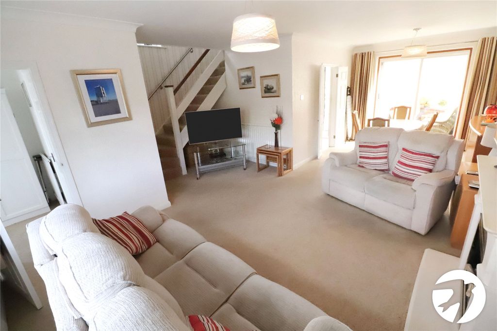 Property photo 2 of 19 Picture No. 06