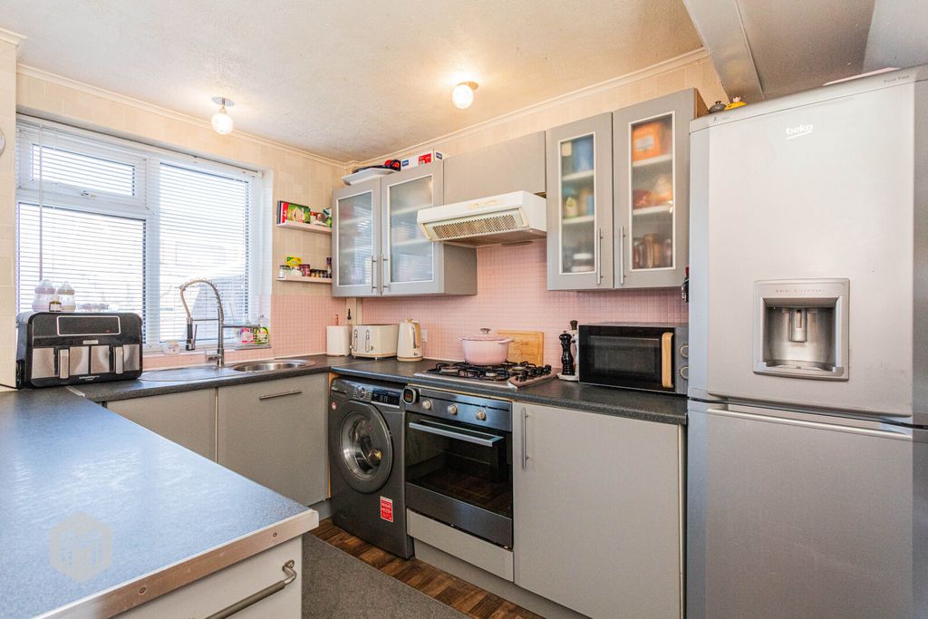 Property photo 3 of 22 Picture No. 22