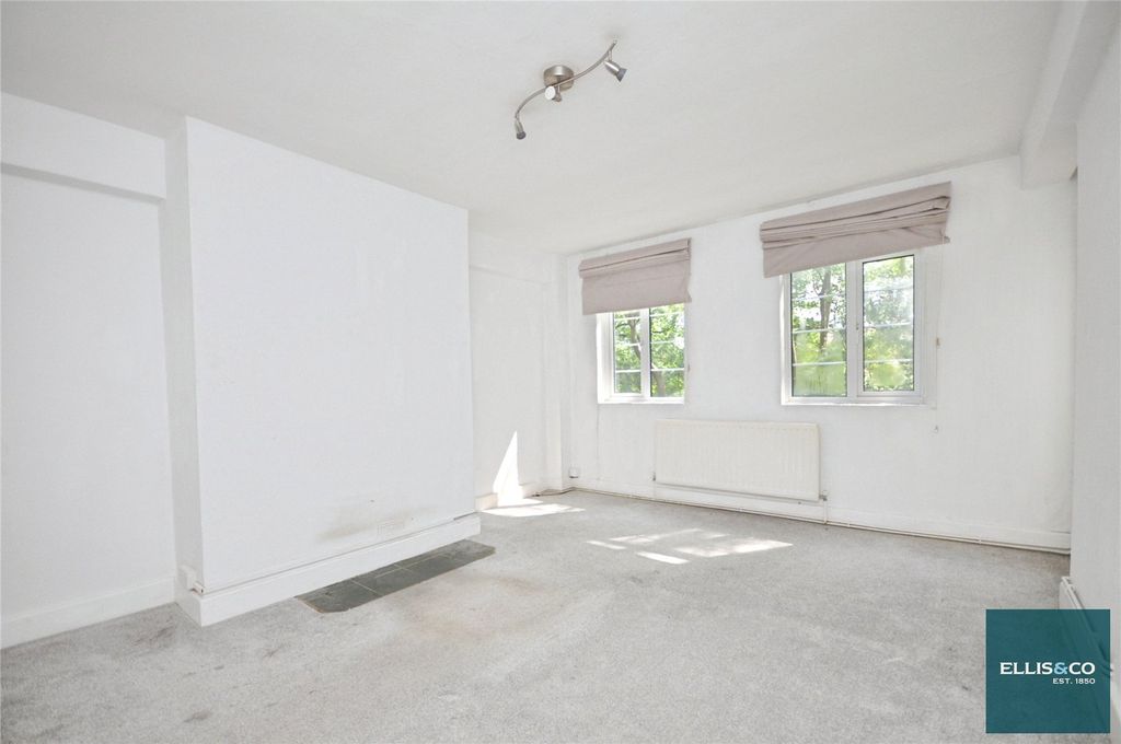 Property photo 1 of 9 Picture No. 14