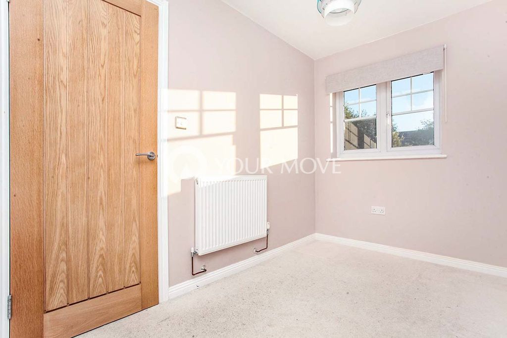 Property photo 2 of 11 Bedroom