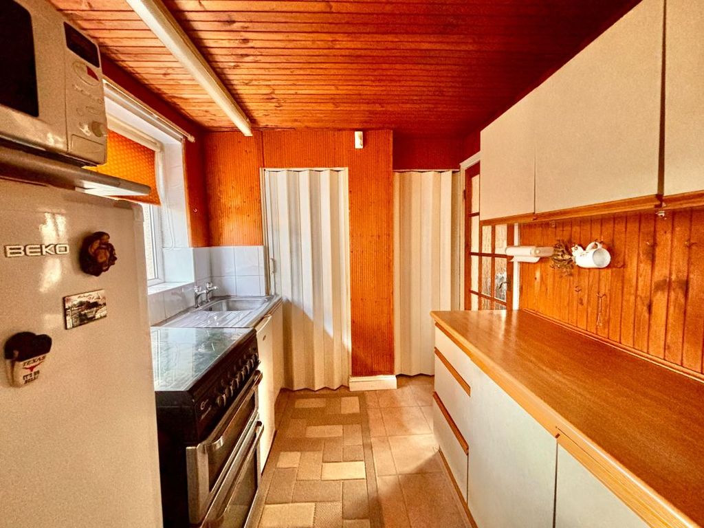 Property photo 3 of 10 Image 3