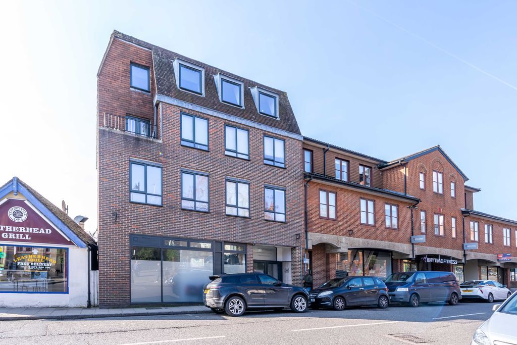 Property photo 1 of 7 Front