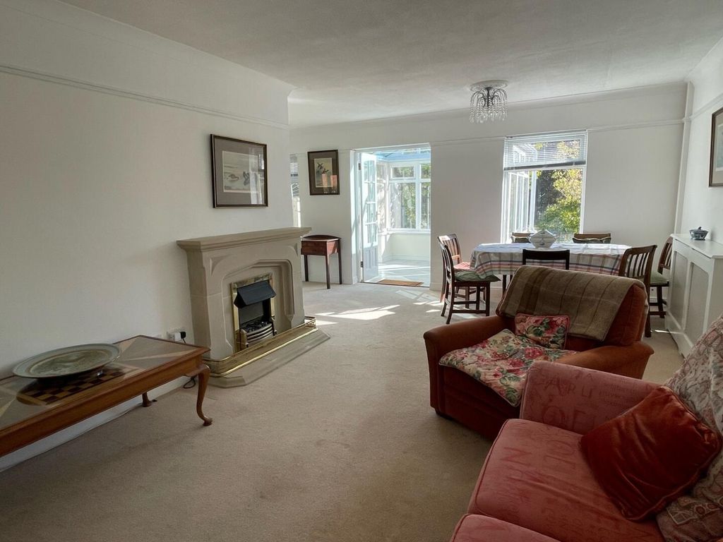 Property photo 3 of 24 Living Room