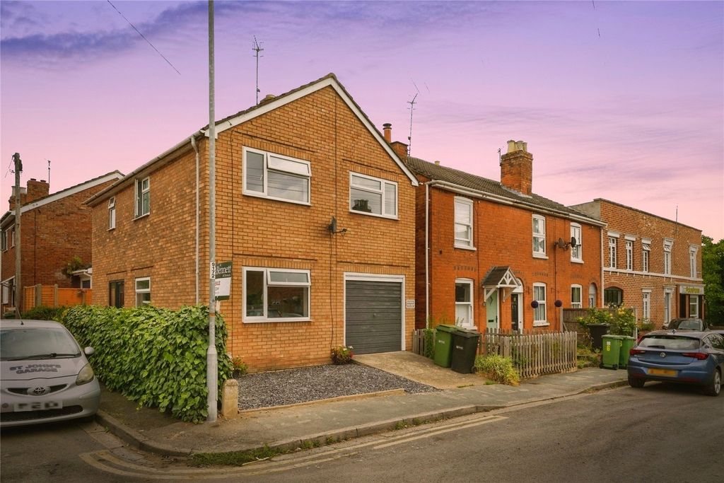 Property photo 1 of 18 Picture No. 21