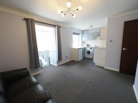 Property photo 2 of 4 106549_4047_Img_01_0001_Max_656x437