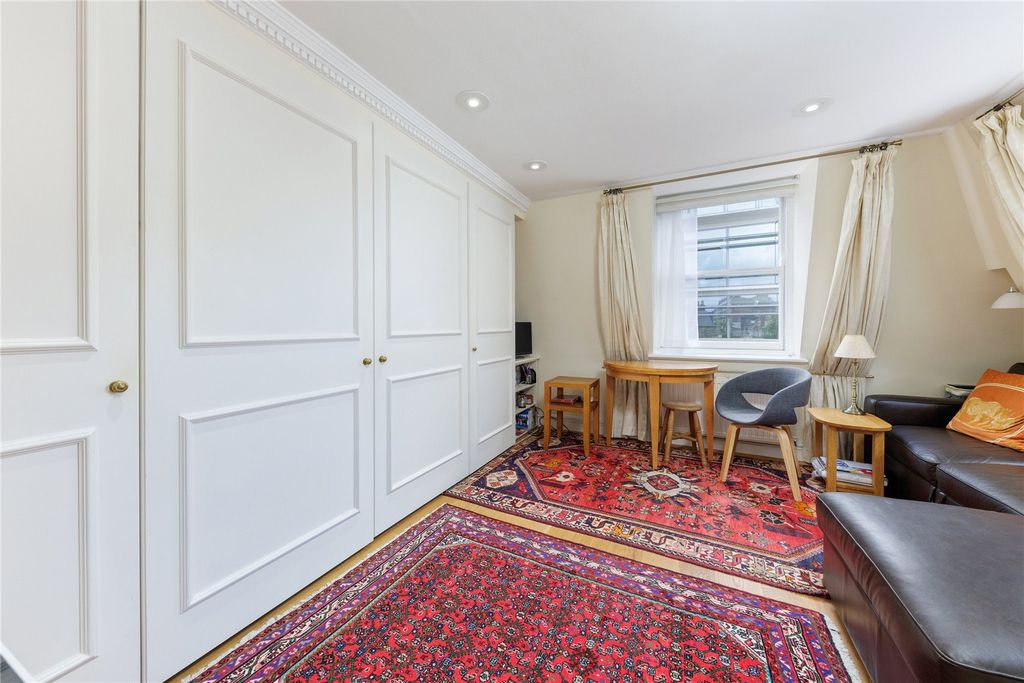Property photo 3 of 8 Picture No. 04