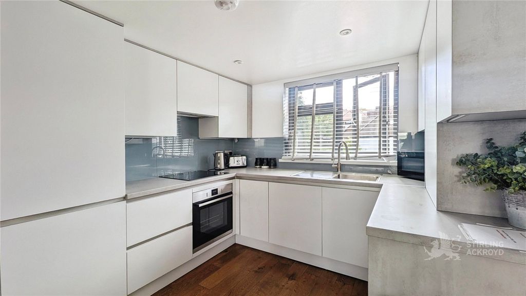 Property photo 1 of 13 Kitchen