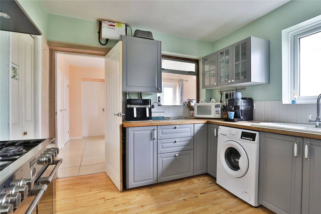 Property photo 3 of 15 Picture No. 22