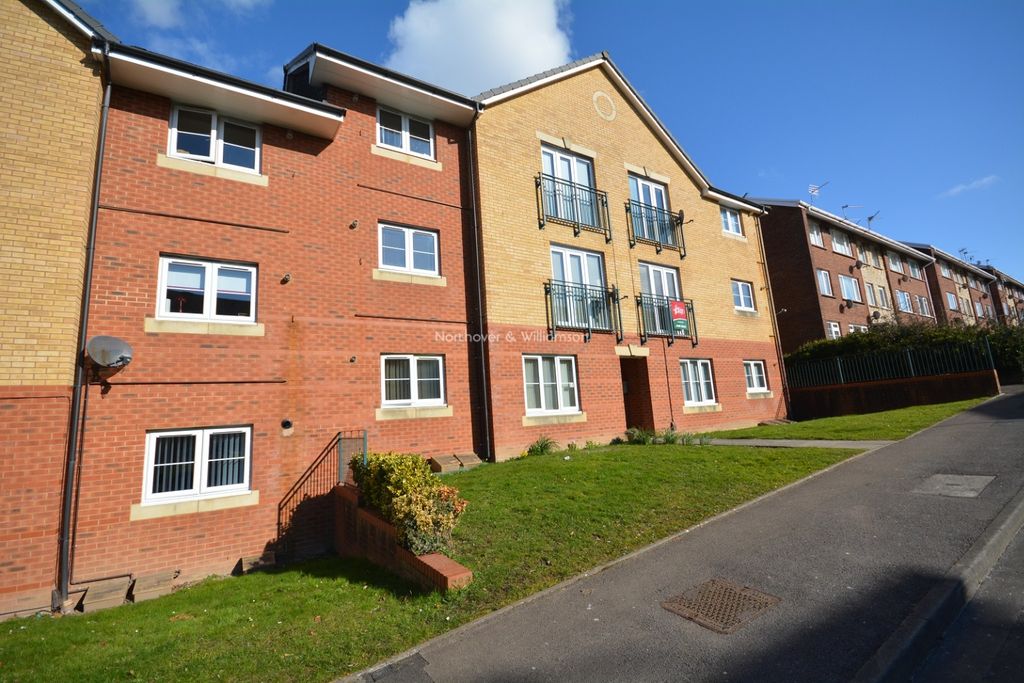 Property photo 1 of 9 4382130