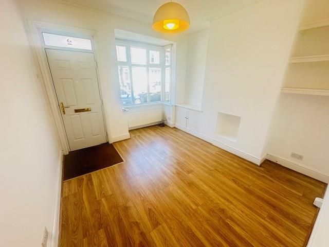 Property photo 2 of 11 5.Jpg