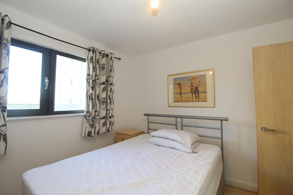 Property photo 2 of 11 Img_0823.Jpg