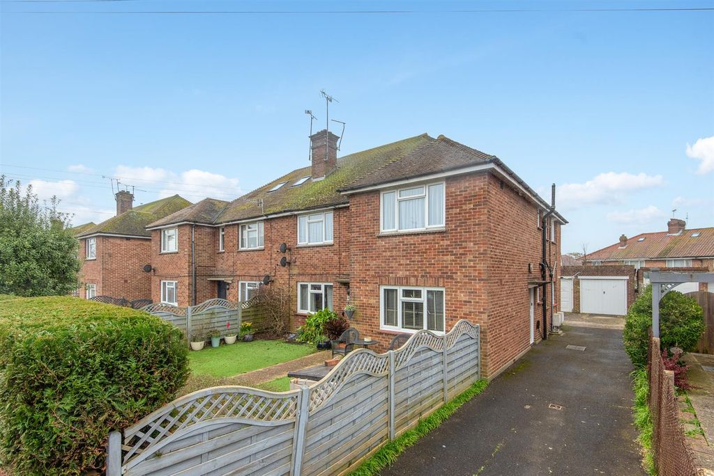 Property photo 1 of 20 For Sale By Aspire Residential | Southview Gardens