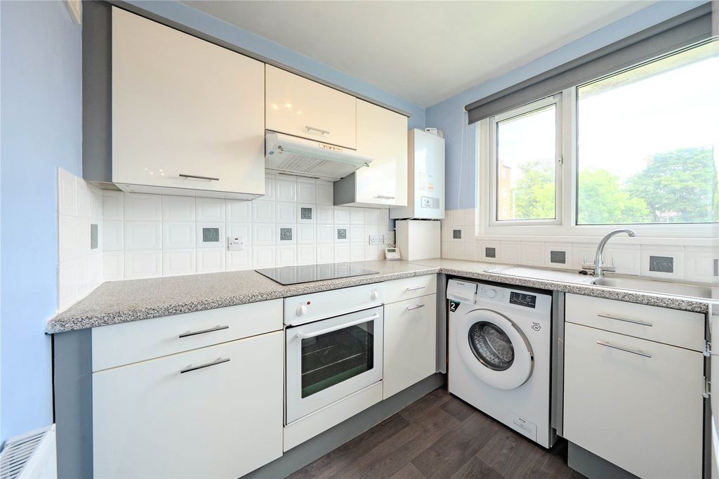 Property photo 3 of 10 Picture No. 08