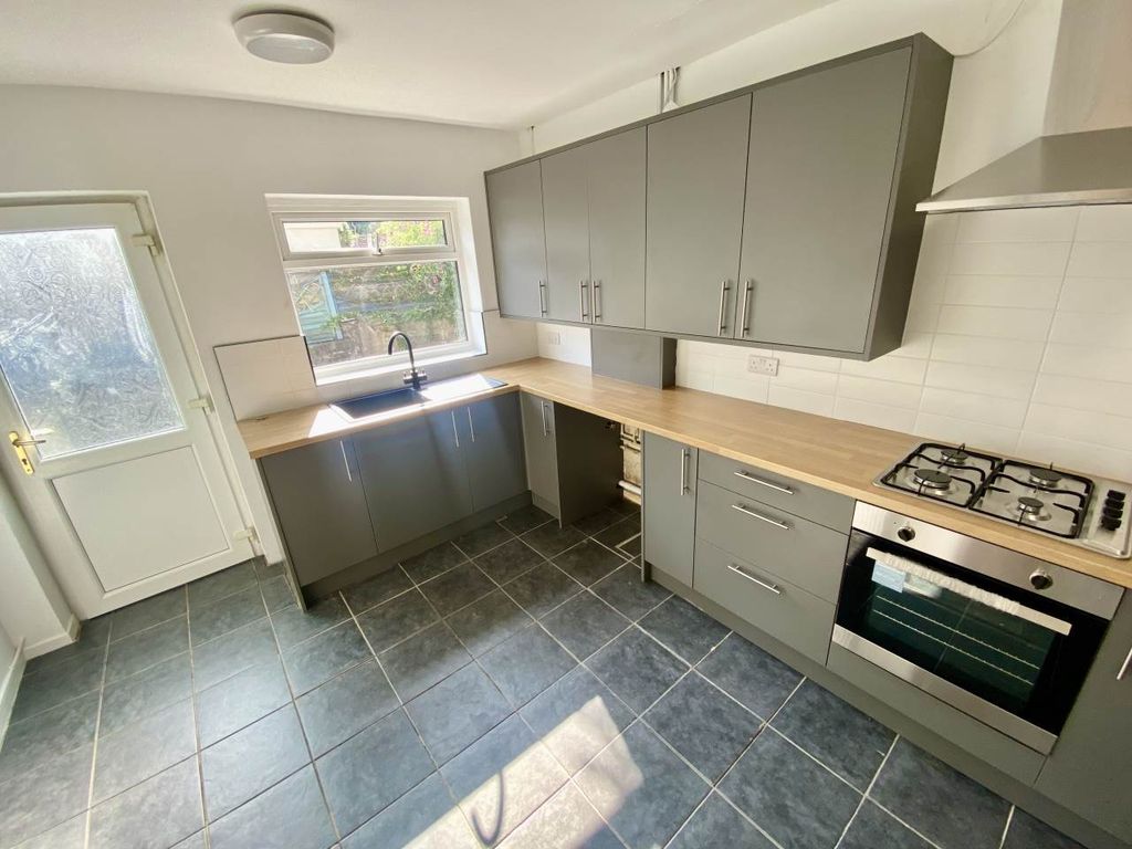 Property photo 2 of 20 Img_4968