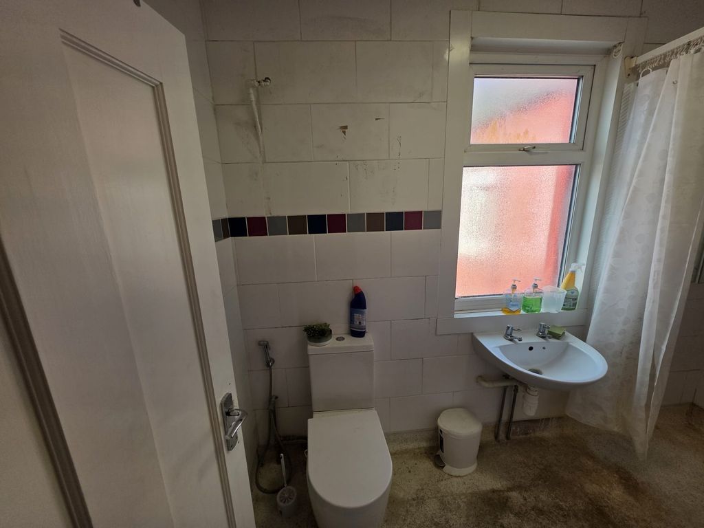 Property photo 3 of 8 Whatsapp Image 2025-09-30 At 12.37.26_d1A9F277