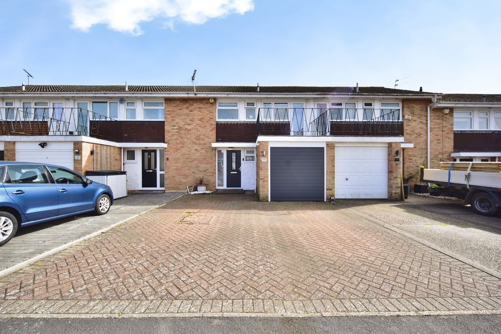 Property photo 1 of 16 Pbox-Img.Jpg