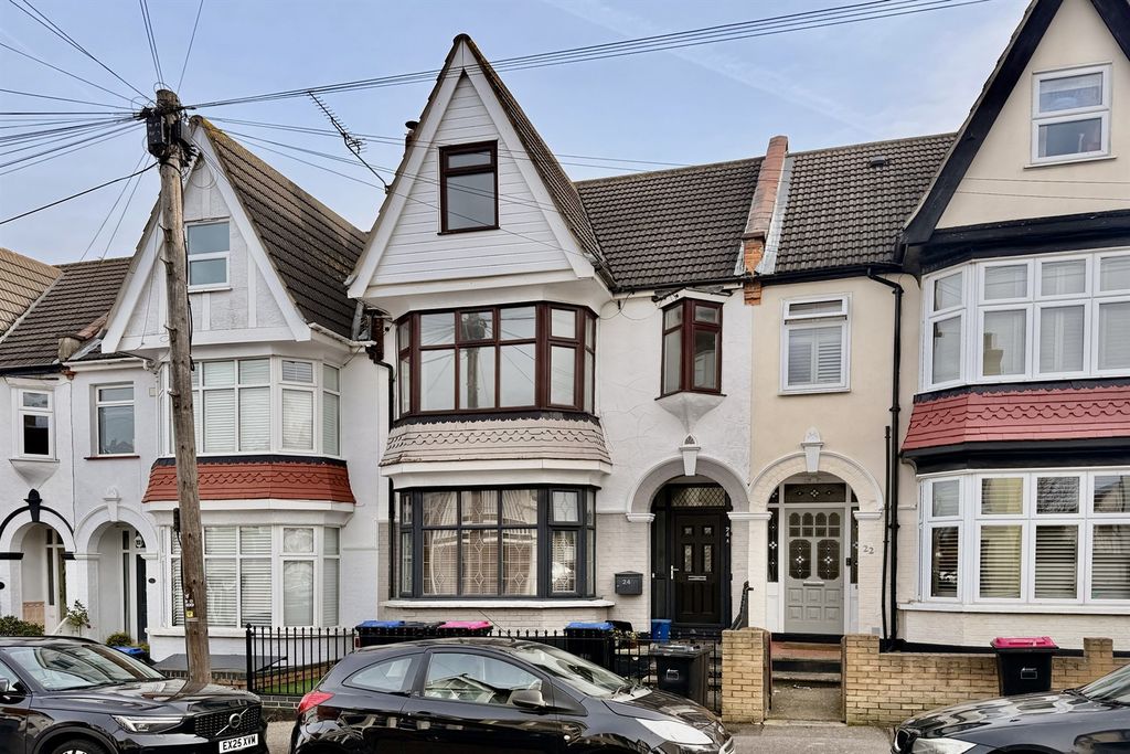 Property photo 1 of 10 (Main)