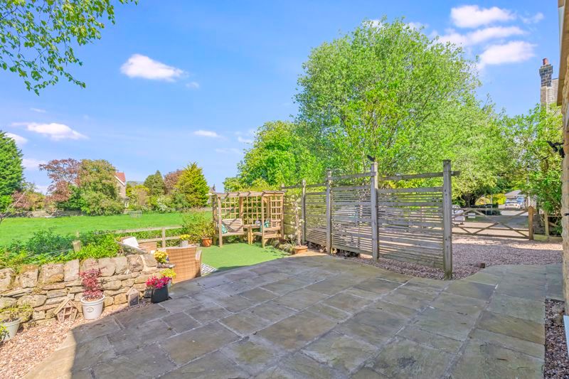 Property photo 2 of 35 Photo 41